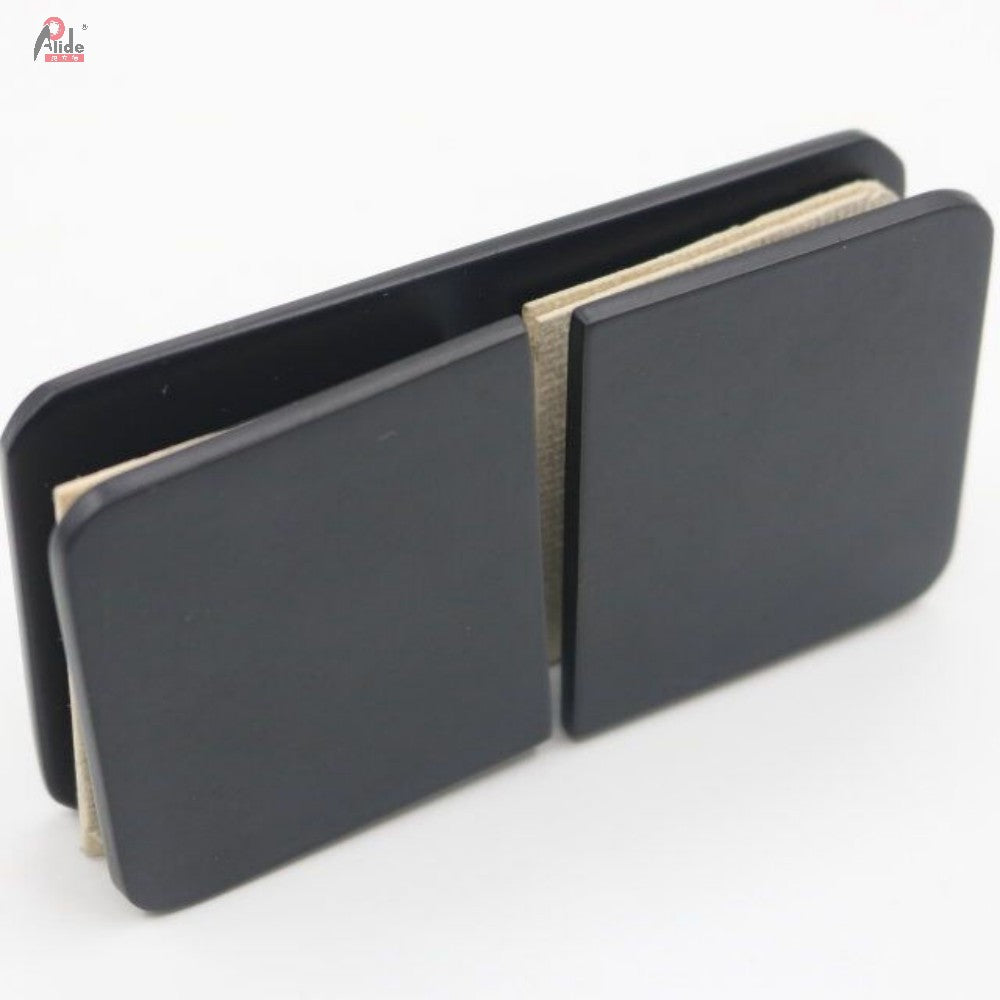L02 180° Square Fixed Glass Clamp